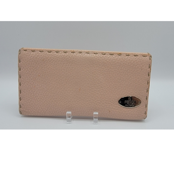 Authentic Preowned Fendi Bifold Wallet - Picture 2 of 11